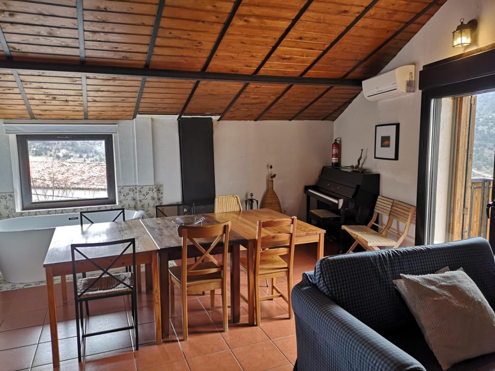 La Casa Roja Del Alto Tajo Lejlighed Ablanque Eksteriør billede